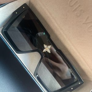 Meet your Posher, Tati